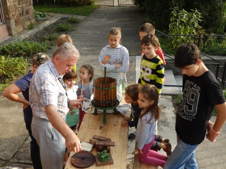 Szüreti Játszóház 2014