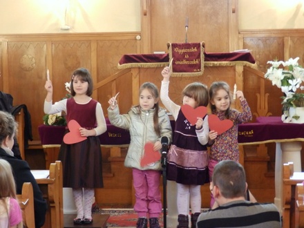 Szenteste - Gyermekműsor 20104